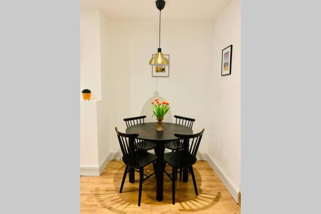 The Nook - A Stylish Apartment With Garden, Near The Beach Berwick Upon Tweed Екстериор снимка